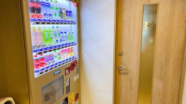 自動販売機 / 6