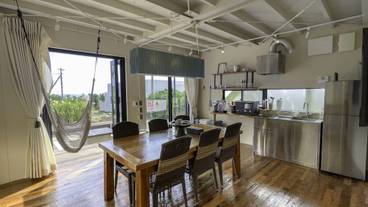 リビング エリア / 8