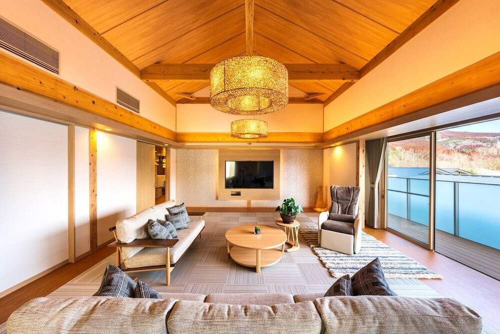 花由エリア 離れGタイプ 朝霧