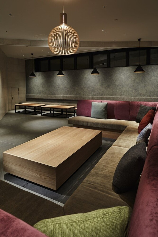 ロビーラウンジ