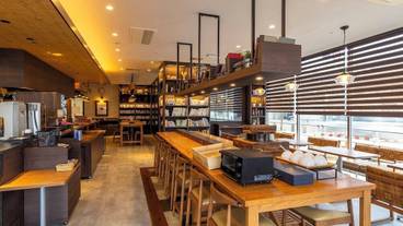 朝食スペース / 4