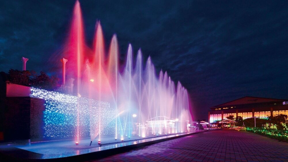 夜は噴水ショーも楽しめる！6つのコンセプトルームがあるホテル3907707