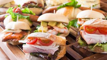 朝食スペース / 11