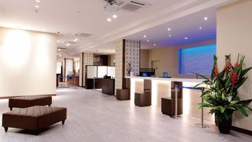 内部エントランス / 2