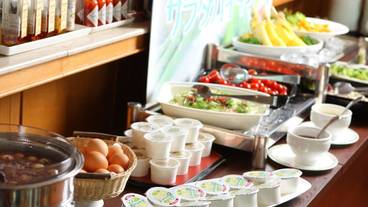 朝食スペース / 3