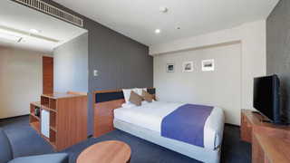 コーナークイーン禁煙