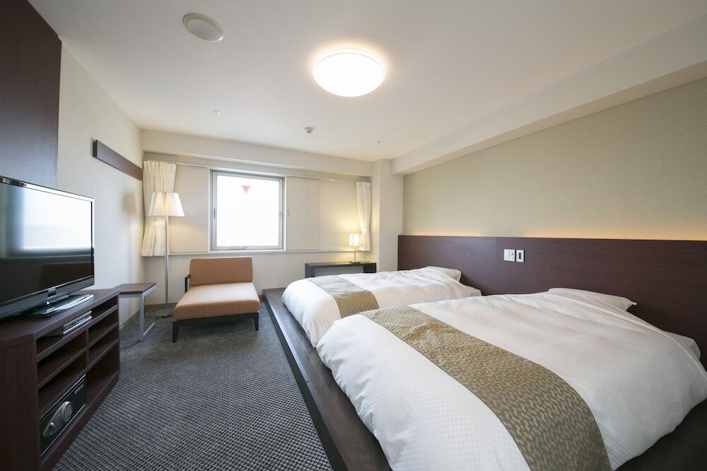 和室もあるので、ハイハイ期の赤ちゃん連れも安心♪4771081