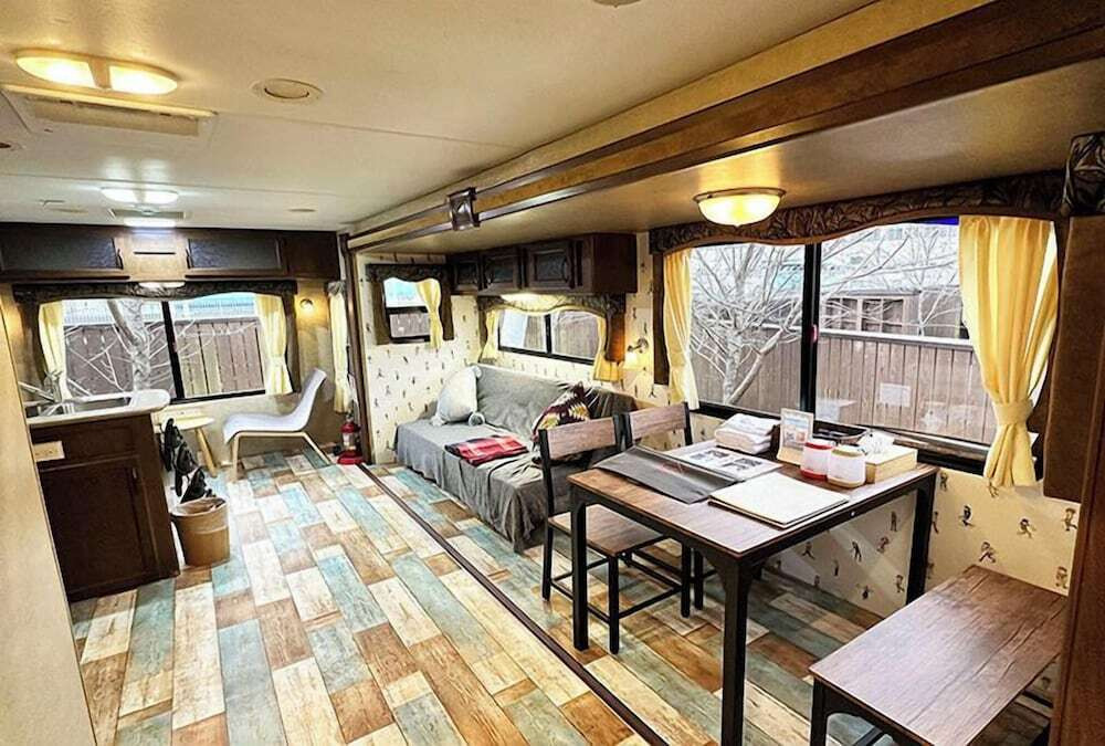 トレーラーサイト一例①