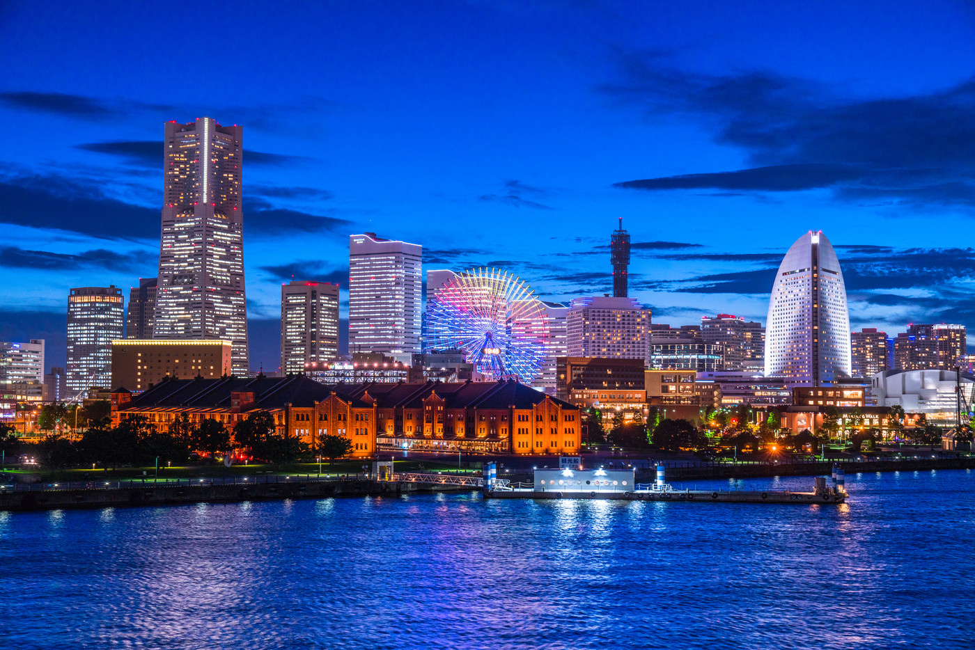 《神奈川県》横浜みなとみらい・夜景