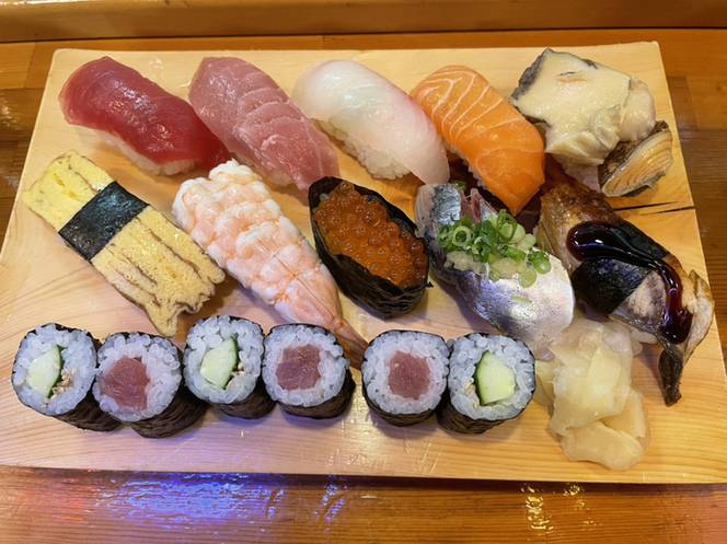 メガにぎり20貫 / 1