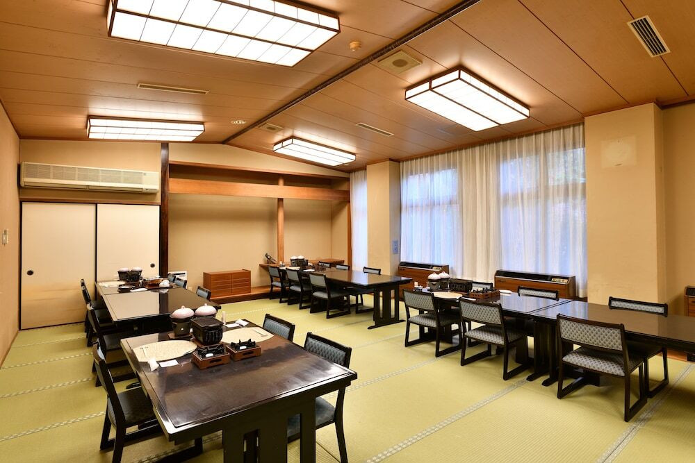 レストラン