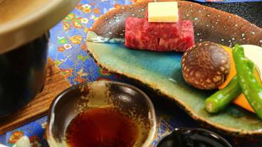 旅館のお食事処 / 18