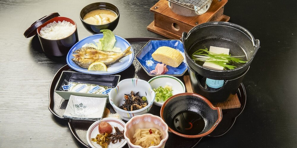 旅館のお食事処