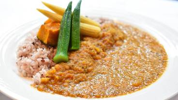 食事・飲み物 / 3