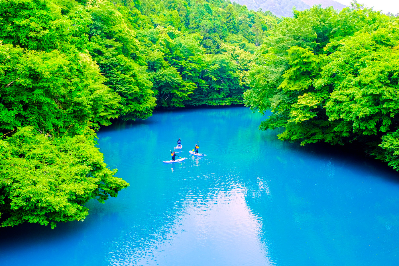 新緑の四万湖とカヤック１