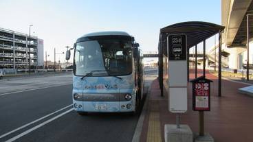 空港シャトルバス / 3