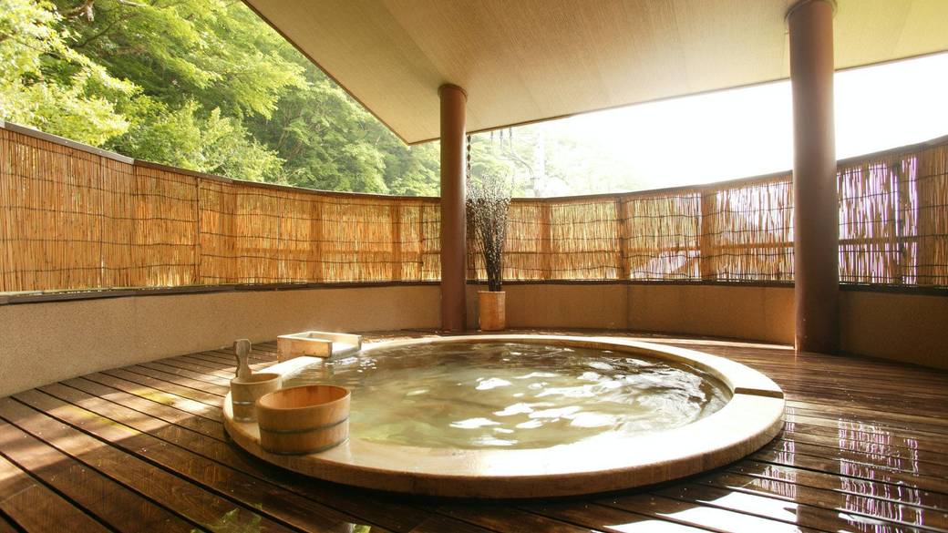 別邸美月庵「天」客室露天風呂 / 1