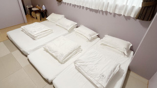 ファミリー 4 人部屋