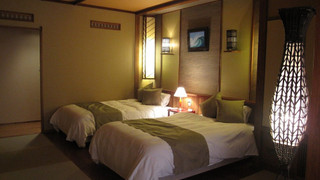 デラックス ツインルーム シングルベッド 2 台 禁煙 オーシャンビュー