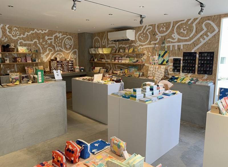 AIUEO 山代温泉店 / 3