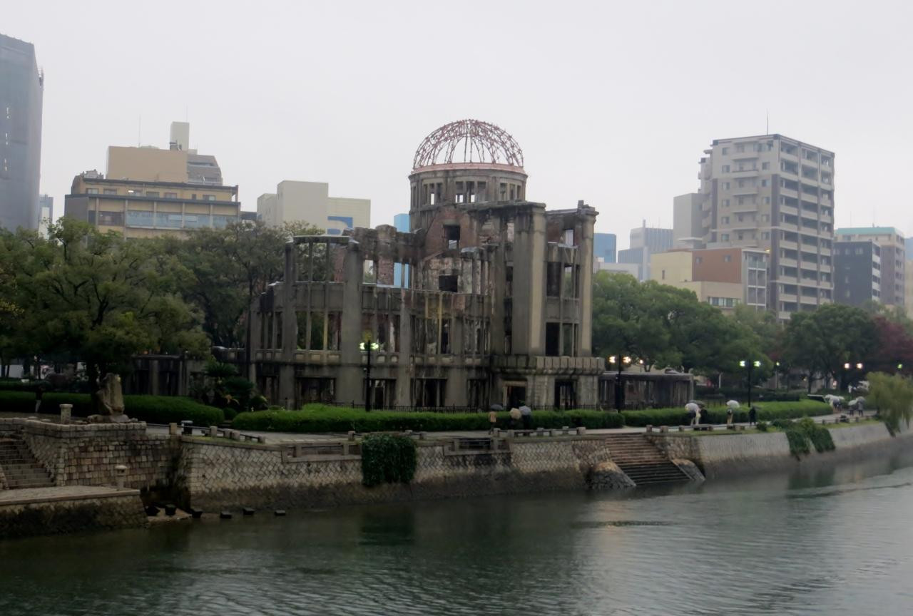 広島の平和記念碑（原爆ドーム）944886
