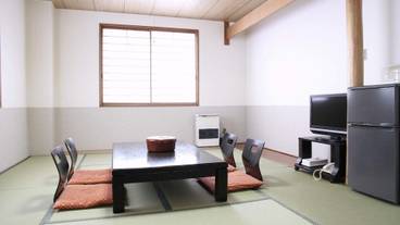 客室内のダイニングエリア / 14