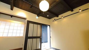 内部エントランス / 2