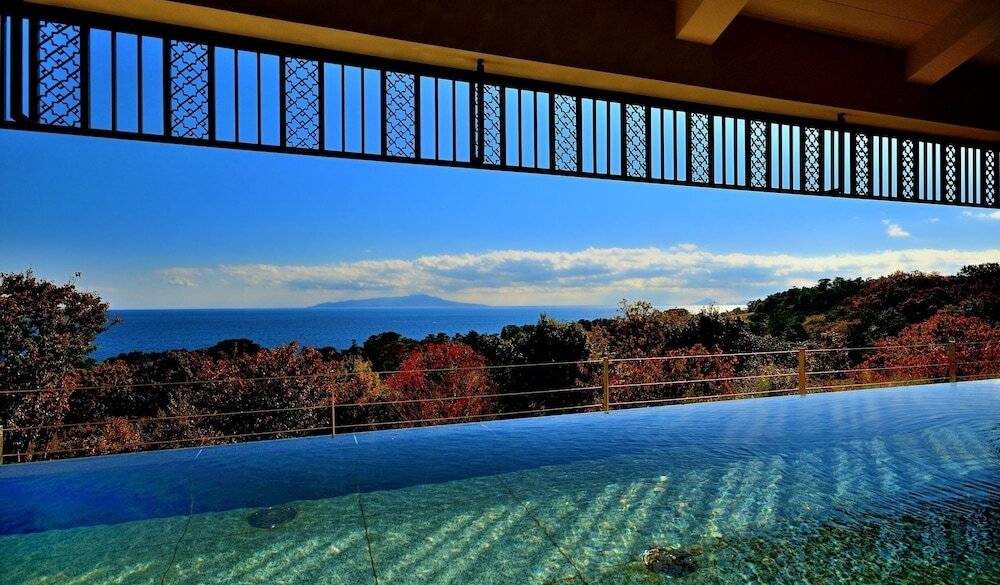 温泉 / 1