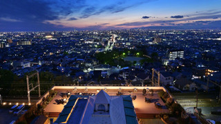 [コンフォートフロア青龍の森] 洋室ツイン (夜景眺望側) 禁煙