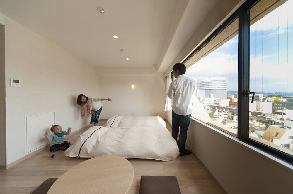 大人も子どもも、靴を脱いでリラックス！わが家のように過ごせるホテル4376764