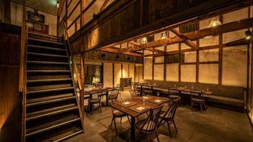 レストラン 嵓の内装(1) / 3