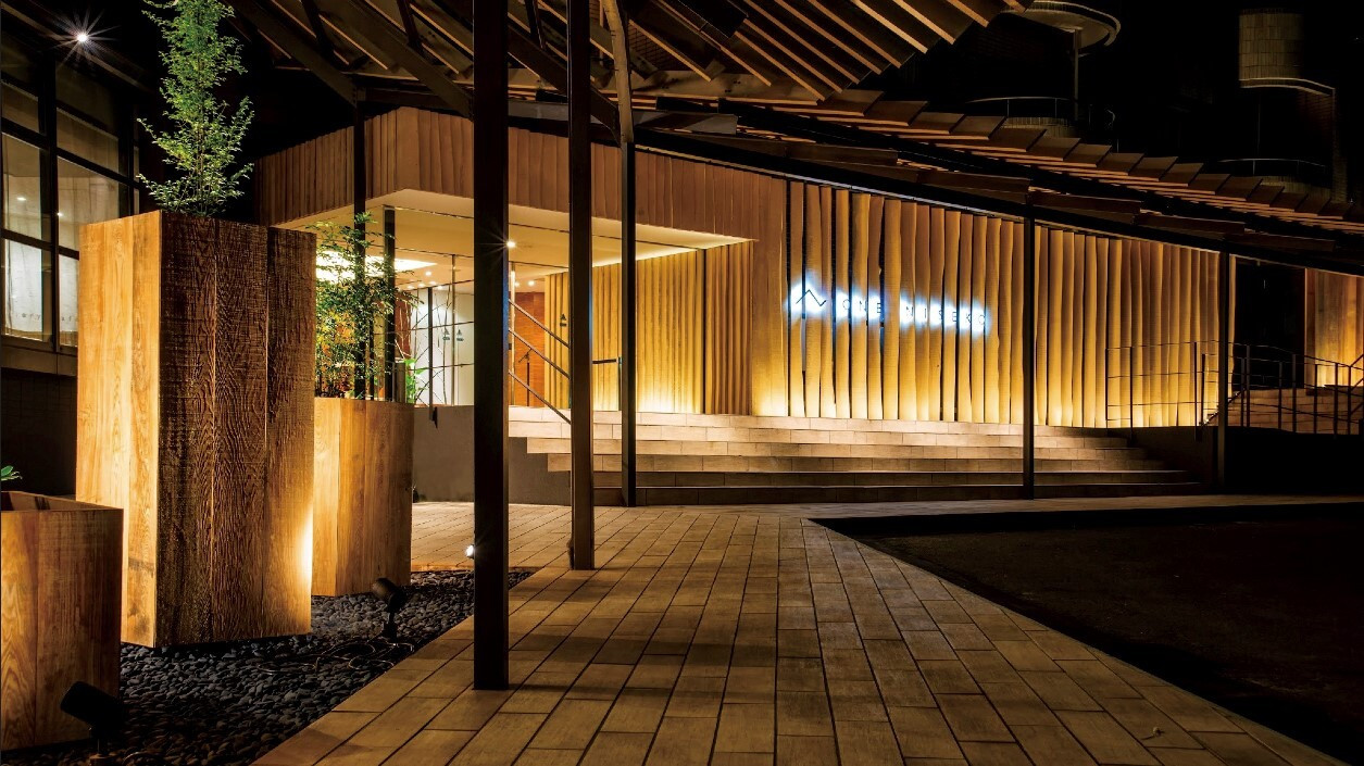 ニセコの大自然と融合したスイート仕様のホテル3508038