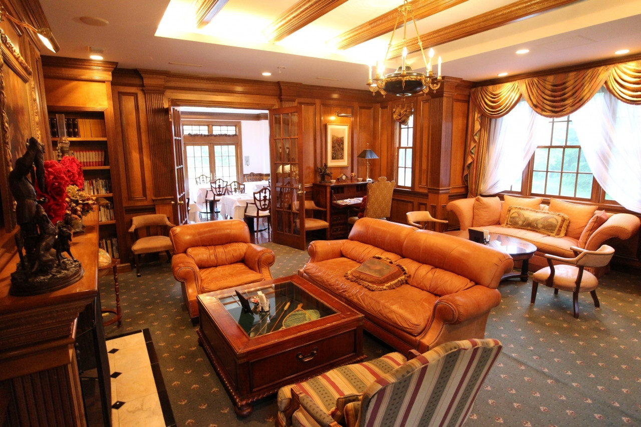 夜までじっくり楽しめるヨーロピアンな館内3701105