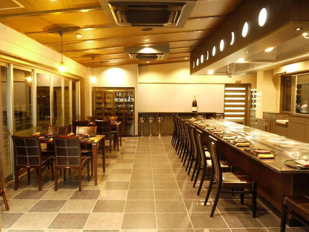 レストラン