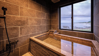 半露天風呂付き海側和洋室Bタイプ [藍空・茜雲/202・203] 禁煙