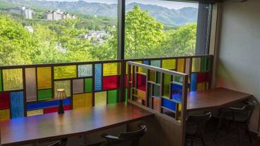 美しいステンドグラス / 3