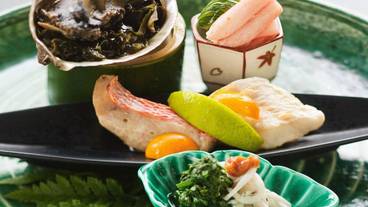 食事・飲み物 / 16