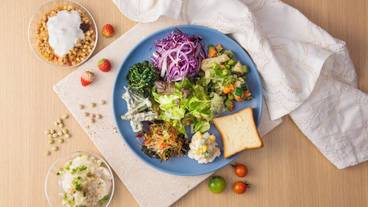 朝食ビュッフェ / 9