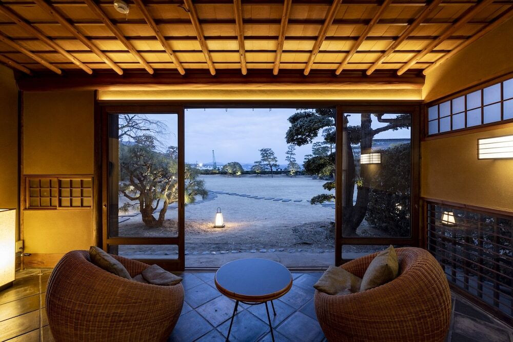 歴史とモダンが融合したラグジュアリー旅館4277204