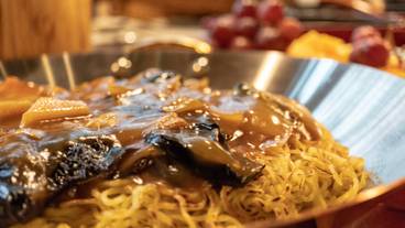 朝食ビュッフェ あんかけ焼きそば / 2