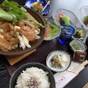 【お得に】ご当地グルメに舌鼓～鶏ちゃん陶板焼きプラン～【１泊２食付き】 | 白川郷の湯