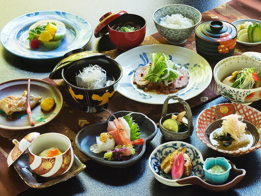夕食/懐石料理一例