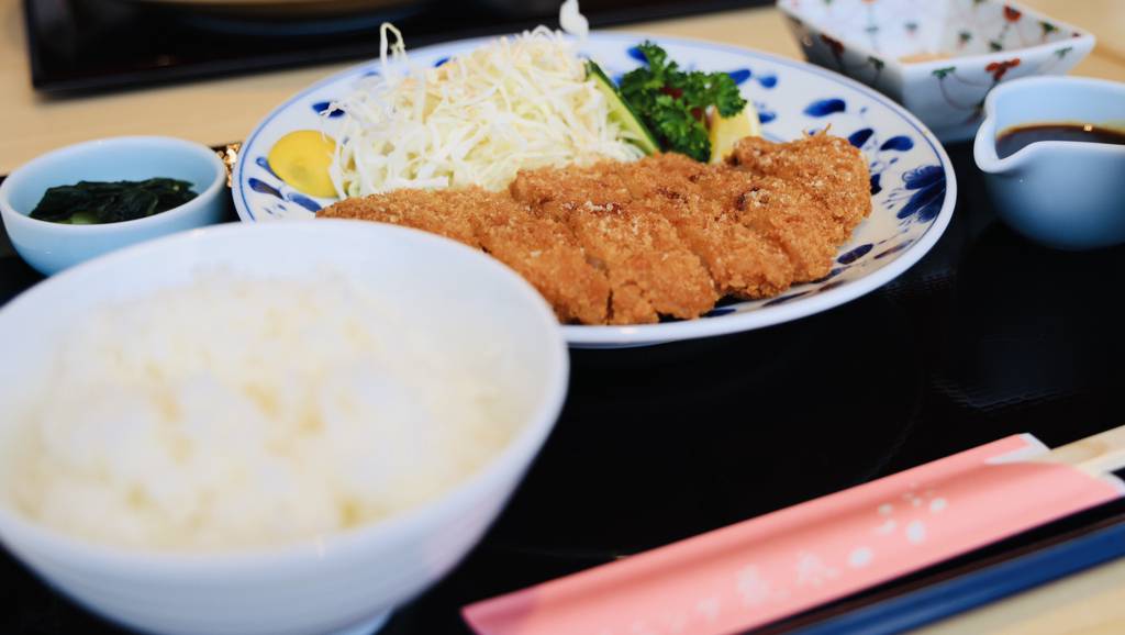 ダイニング花衣のメニュー例② / 2