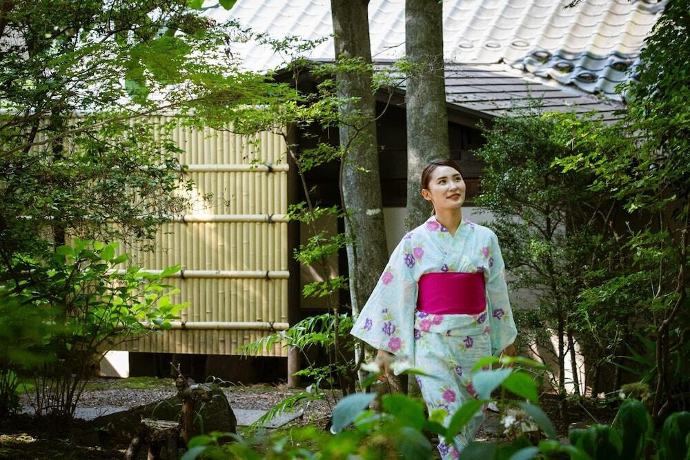 館内で湯めぐりを楽しめる。自然に包まれる宿4025453