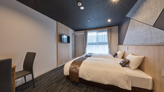 ラージ ツインルーム