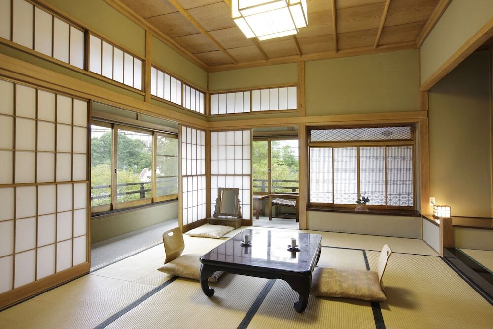 キッズフレンドリーな老舗旅館で上質な安らぎの時間を4055399