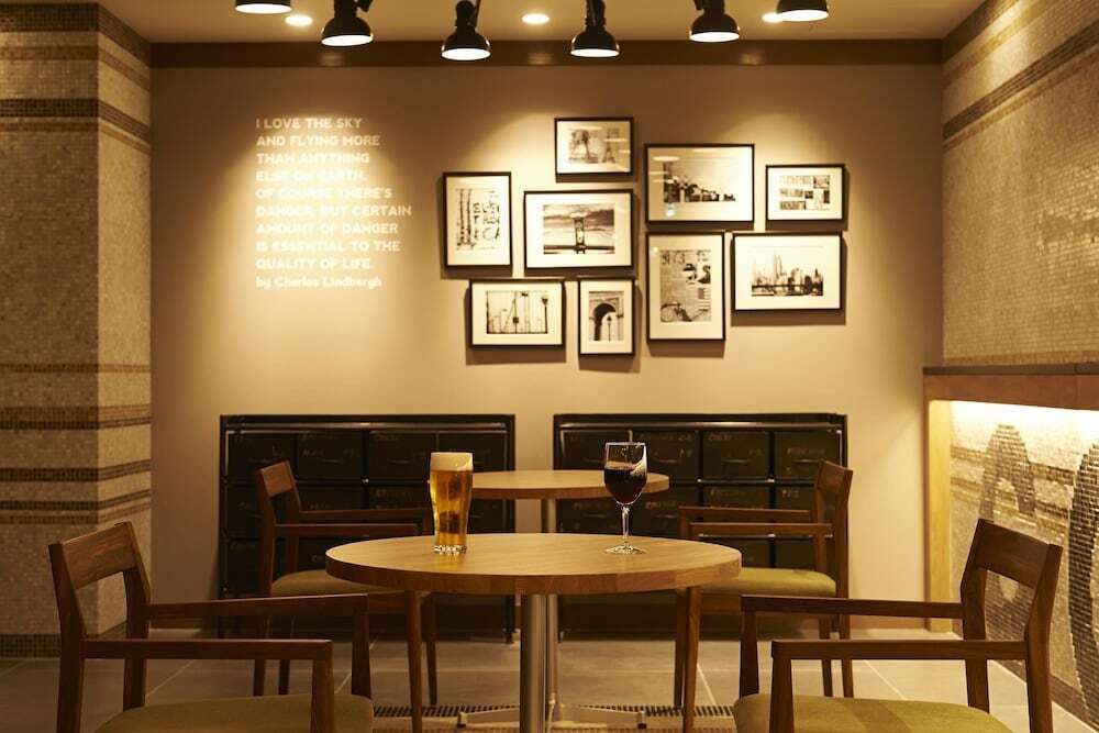 ロビーラウンジ