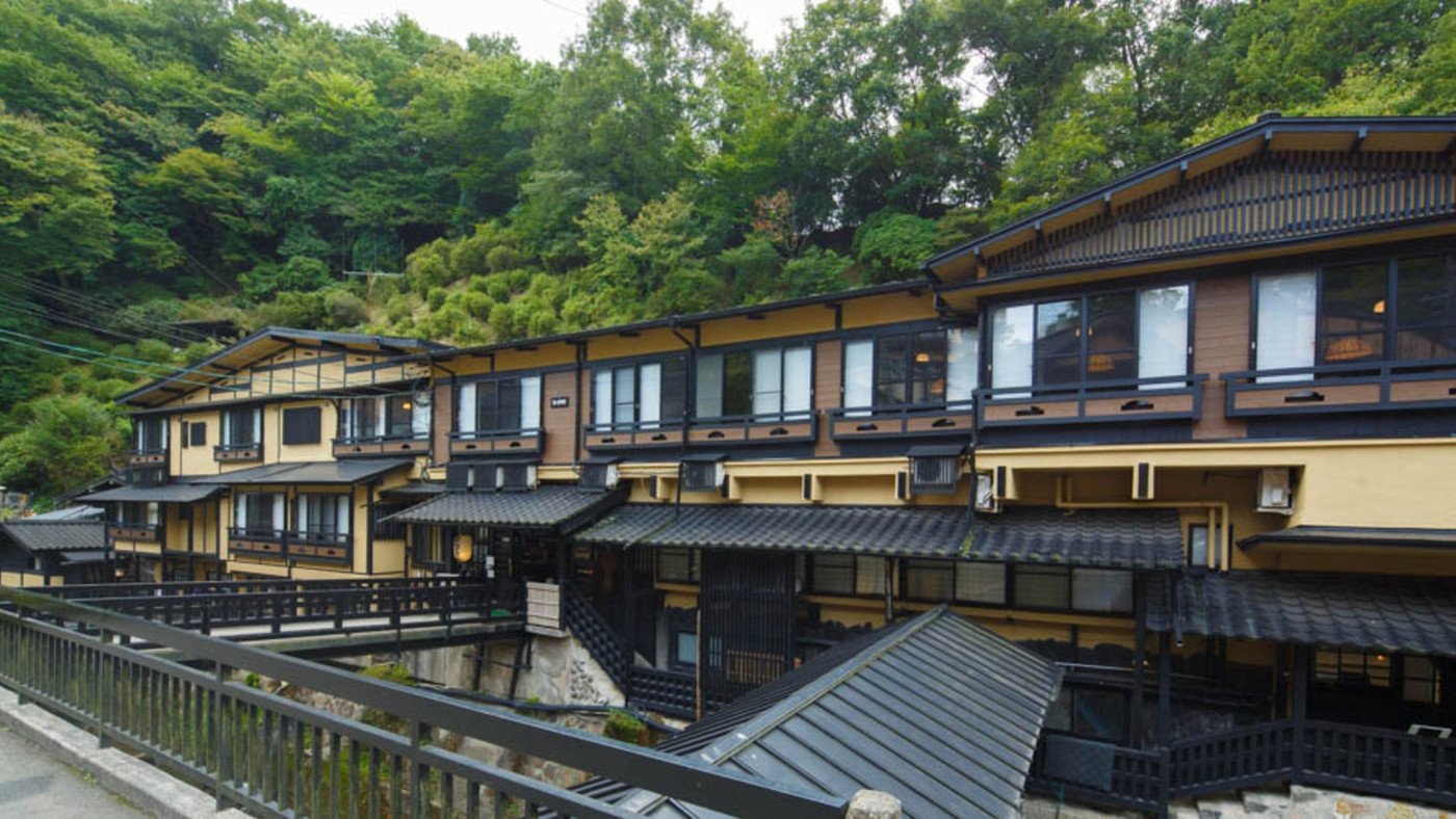 葛城山のツツジ　奈良県