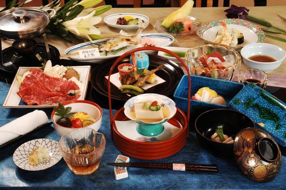 4．手料理にほっこり「吉泉館竹翠亭」3932838