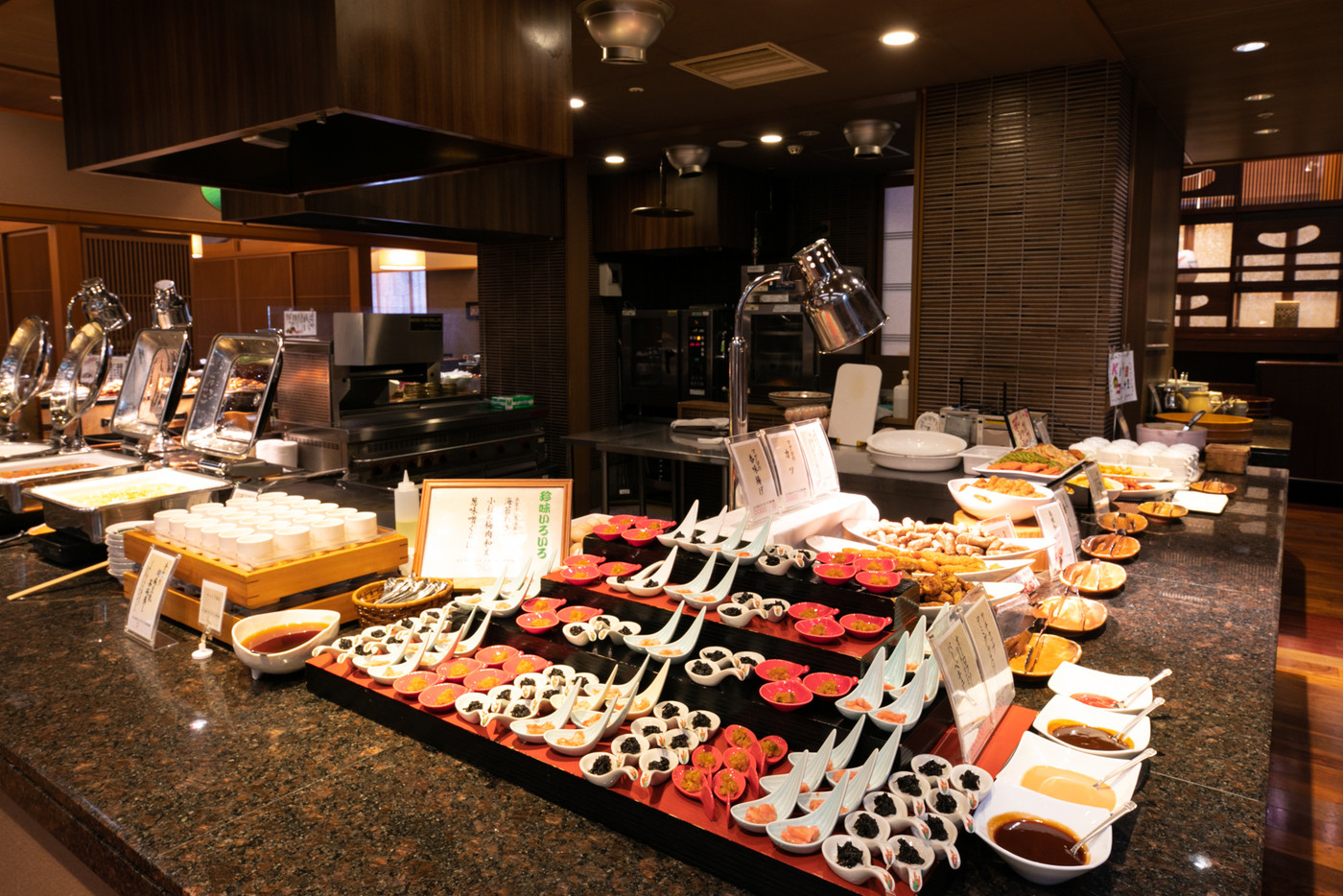 和の風情のなかで満喫する五感で楽しむ朝食ビュッフェ4010520